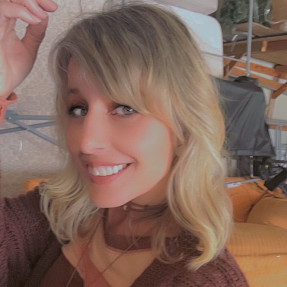 Meet your Posher, Paige - Picture 11 of 15